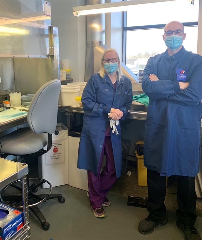 Pathologists' Assistants Alison & Jon in the laboratory 